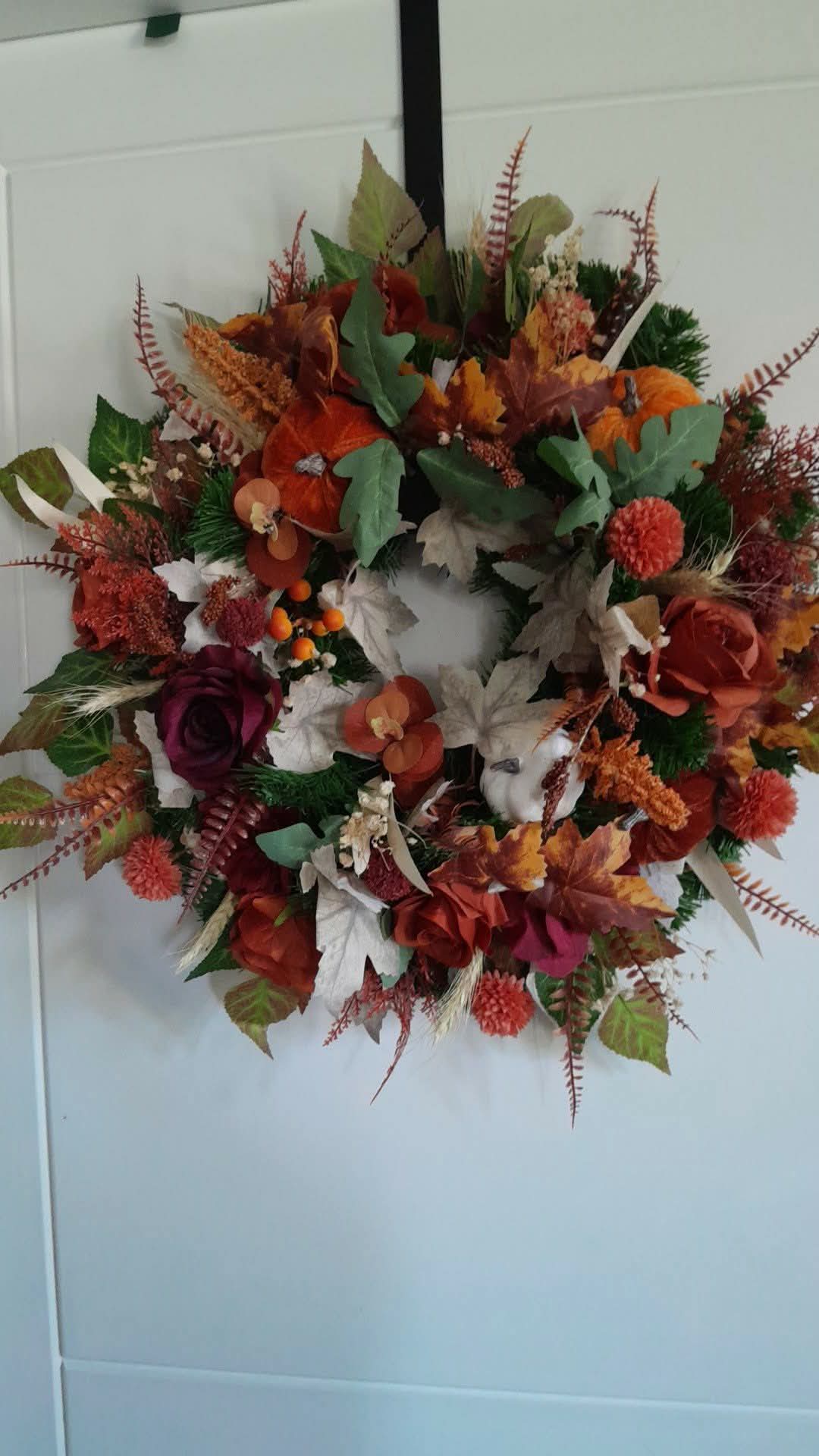 Fallen Leaves & Pumpkin Wreath