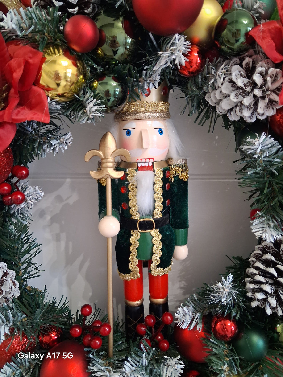 Nutcracker Christmas Wreath –24inch