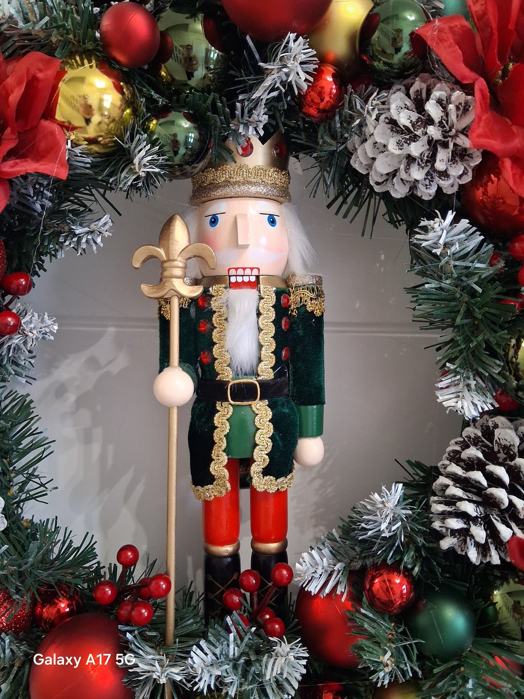 Nutcracker Christmas Wreath –24inch