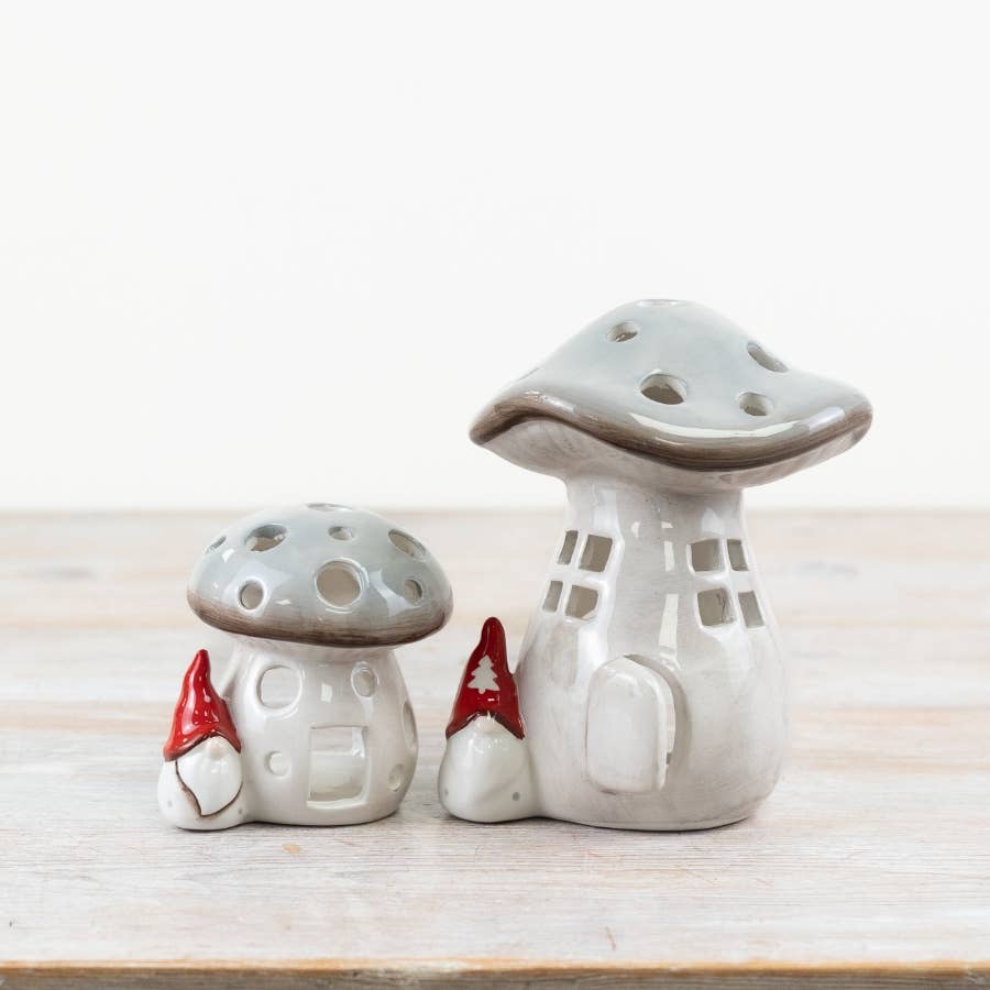 Mushroom Candle House w/ Gonk