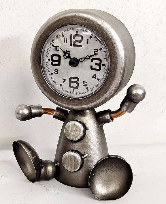 19Cm Table Clock