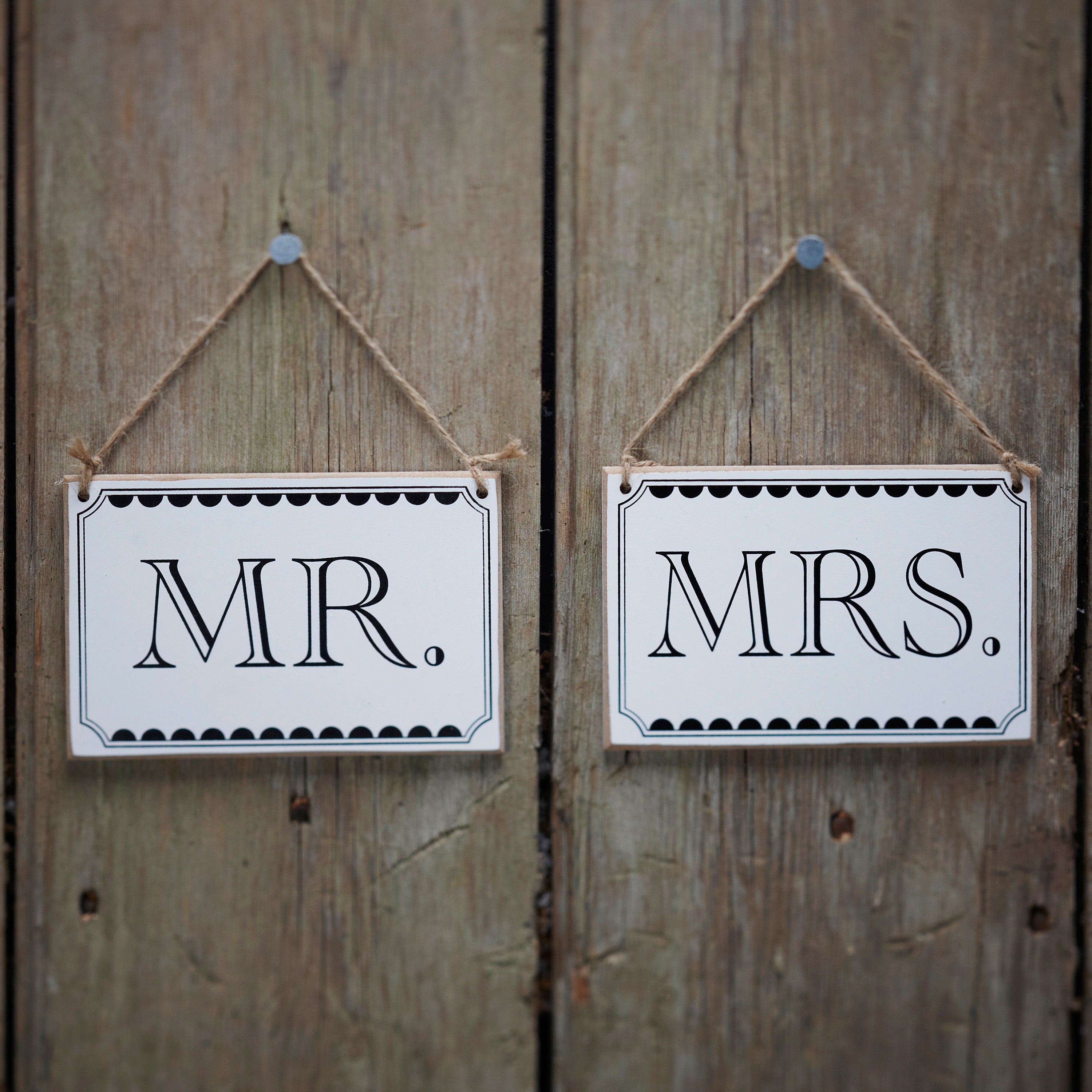 Mr & Mrs Signs - Vintage Affair- 10 Inner Pack