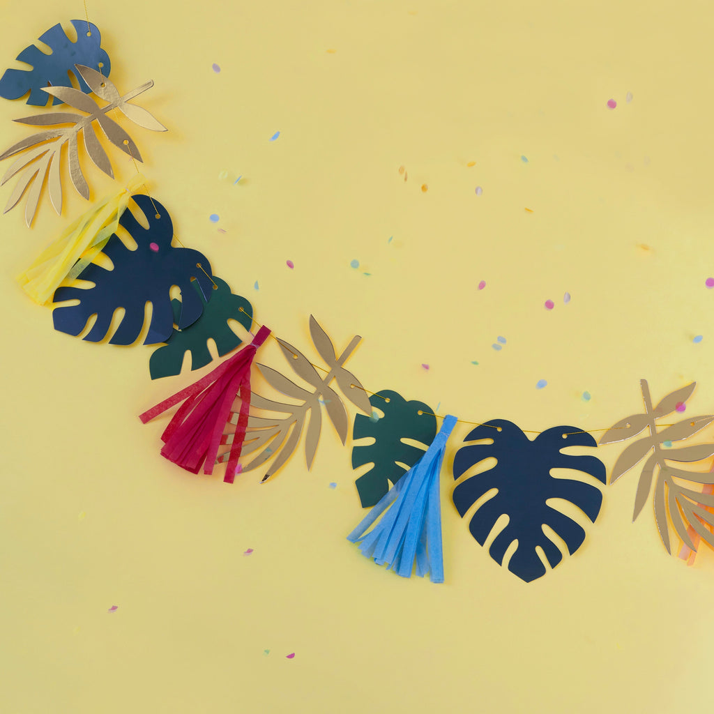 Gold Foiled and Leaf Tassel Garland- 5 Inner Pack