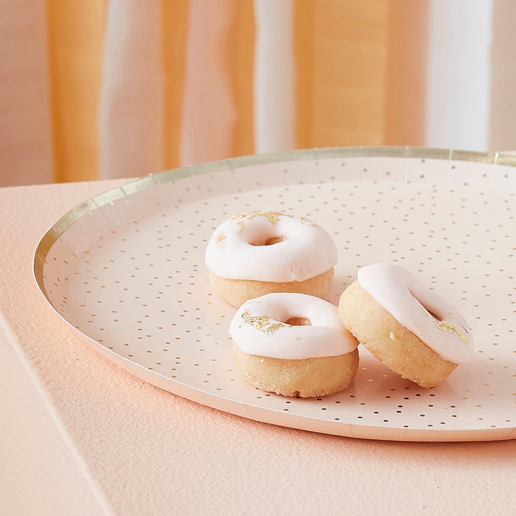 Assiettes de fête pêche et or