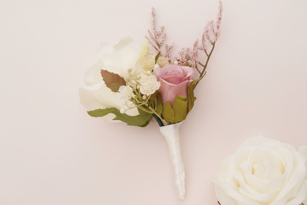 Image 3 – pale blush