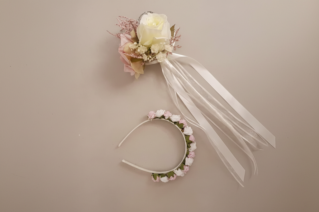 Image 7 – Wand & headband, pale blush