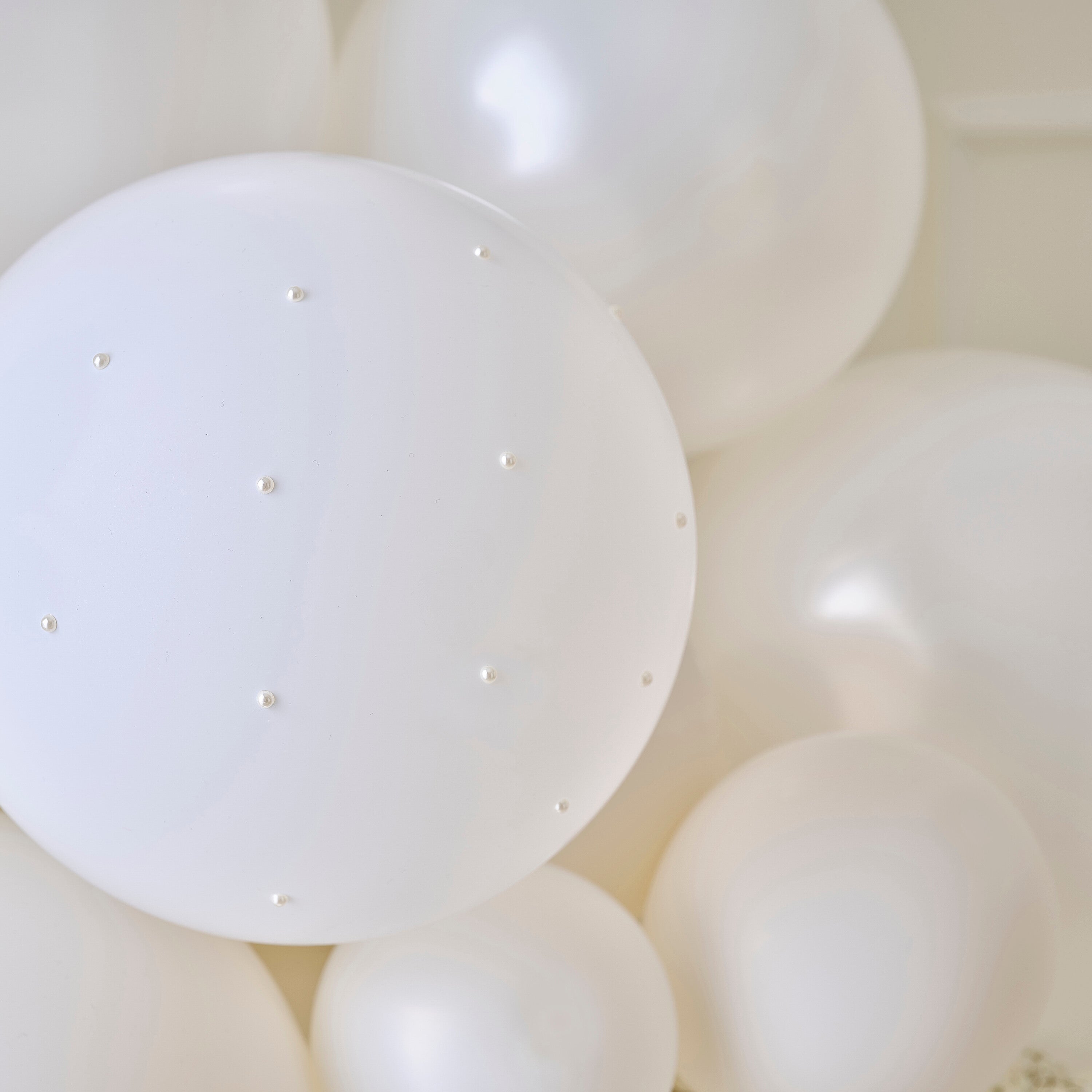 White & Cream Balloon Arch with Pearls