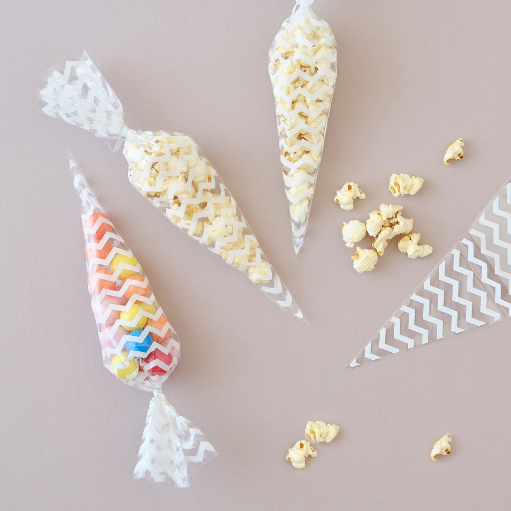 White Chevron Sweet Cone Bags- 10 Inner Pack