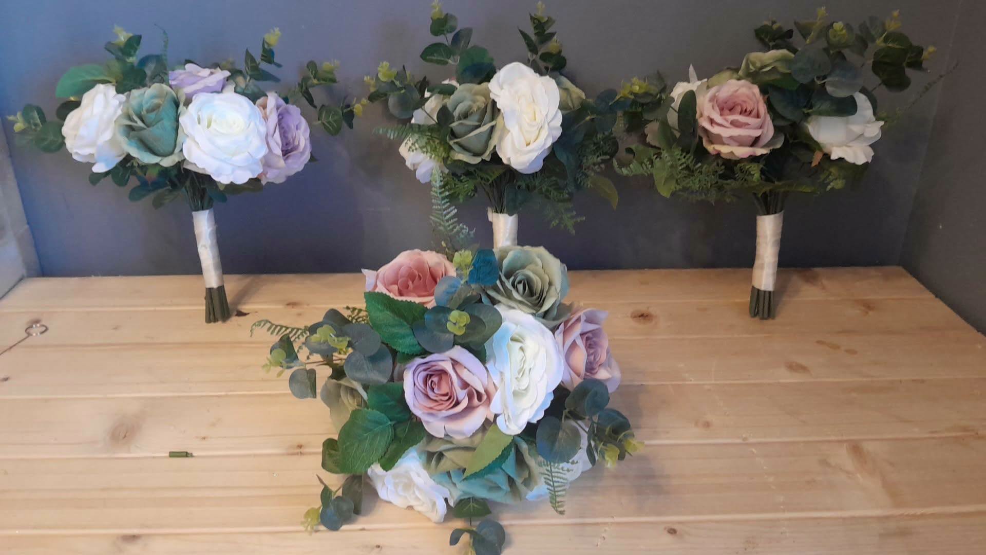 REVERIE bridesmaid bouquets